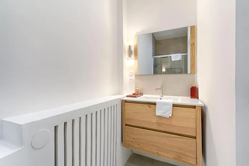 Cambodge Pere Lachaise : Cosy Studio 2P Apartment Paris