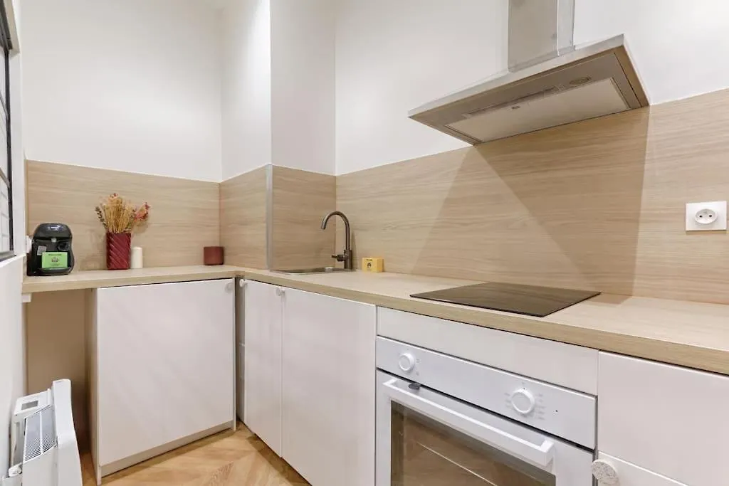 Cambodge Pere Lachaise : Cosy Studio 2P Apartment Paris