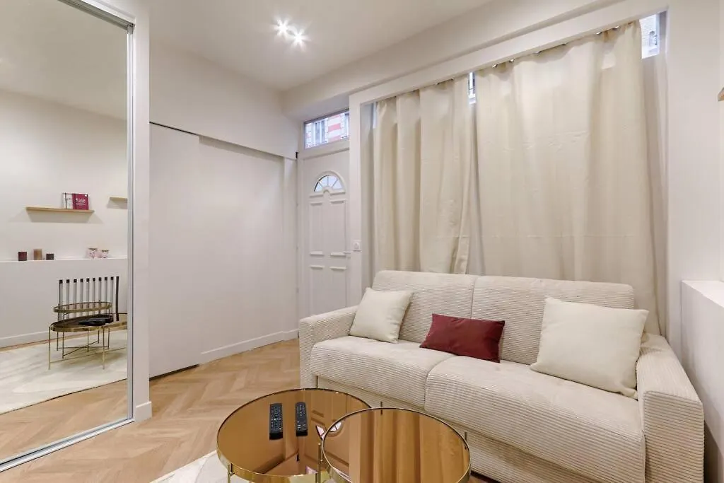 Cambodge Pere Lachaise : Cosy Studio 2P Apartment Paris